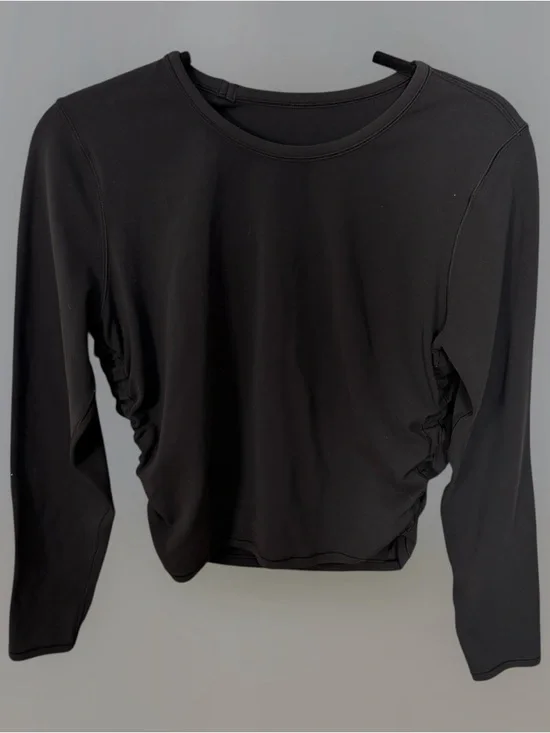 Lululemon AlLIt Takes Long Sleeve
*Nulu
Black - Picture 4 of 6